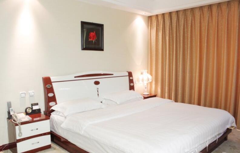 Weihai Longjiang Hongfu Hotel Exterior photo
